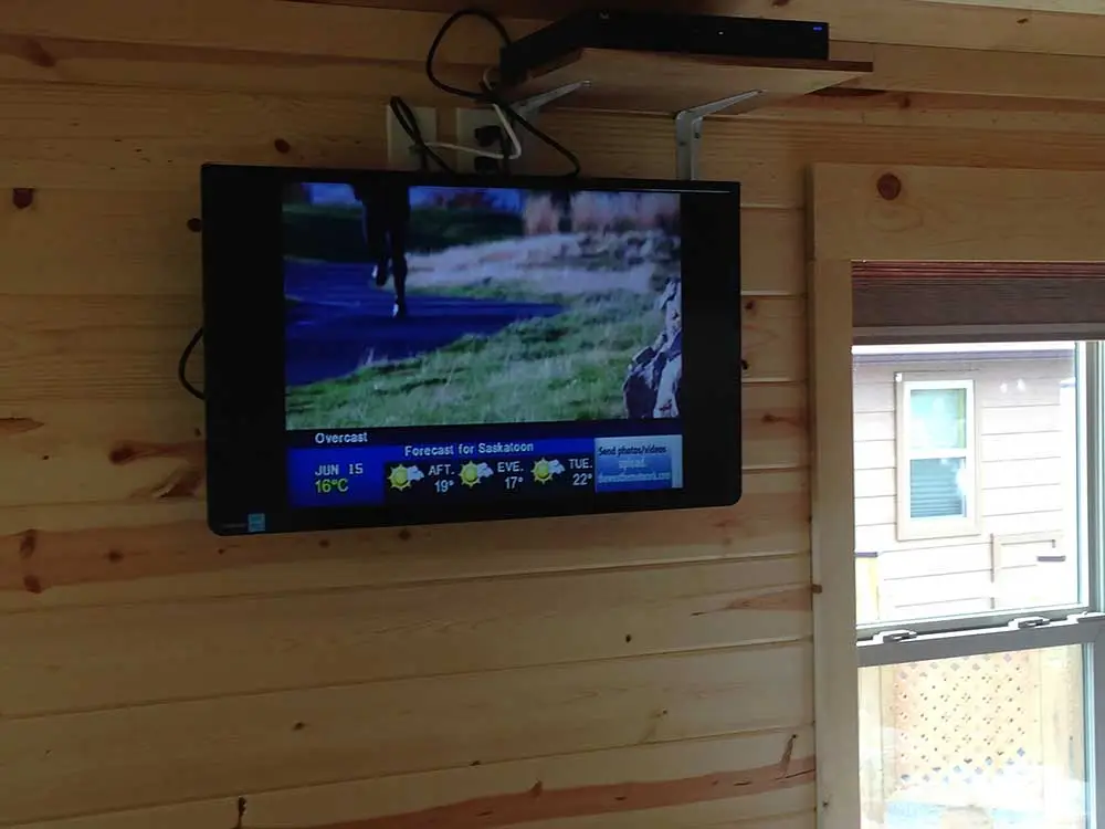 Cottage-TV